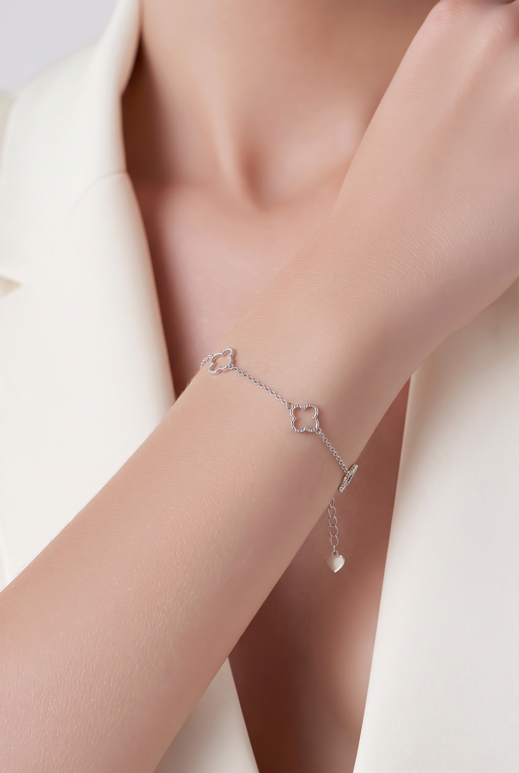 Cut Clover Outline 7mm bracelet Sterling silver 925