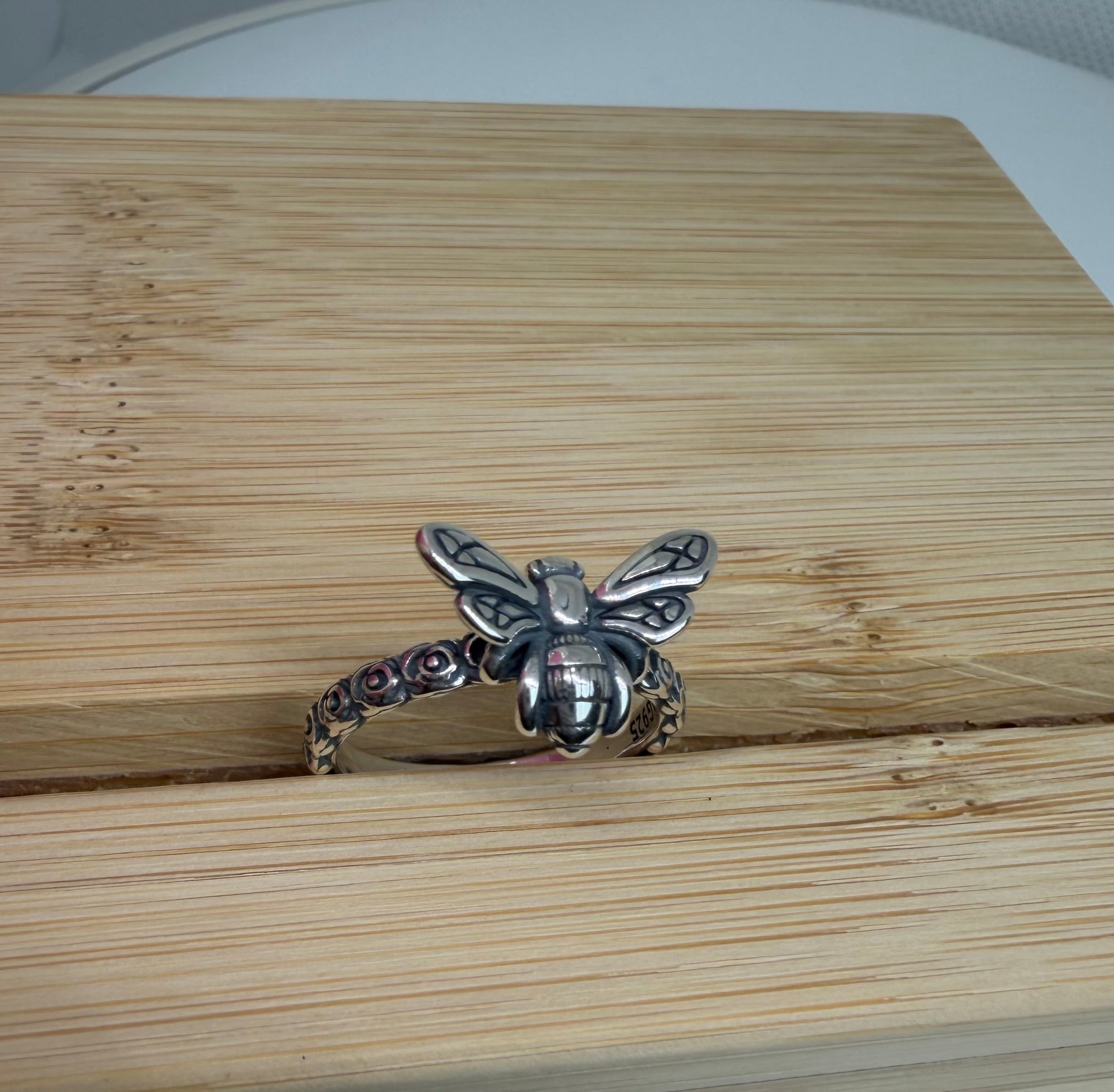 Silver 925 bee ring