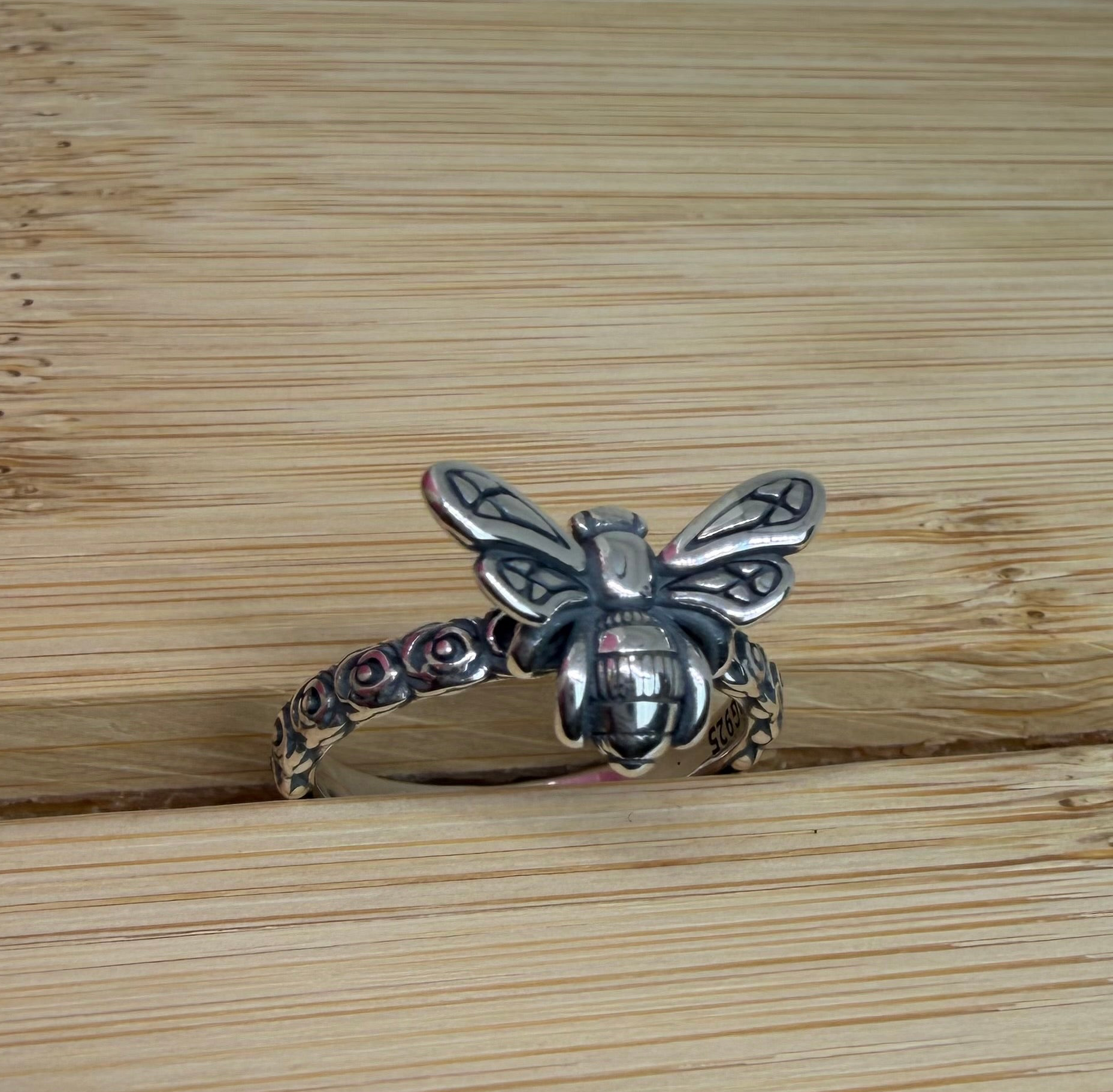 Silver 925 bee ring